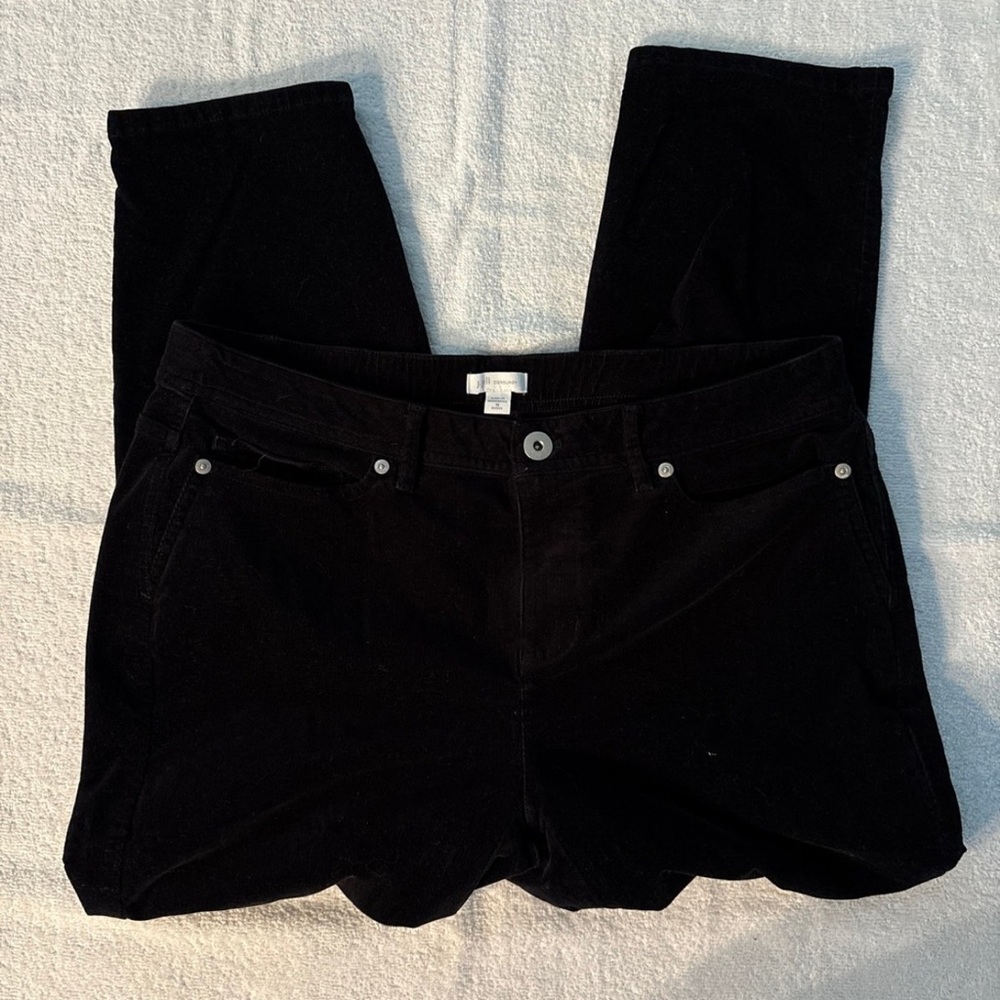 J. Jill Women’s Classic Black Corduroy Trousers - Picture 4 of 5